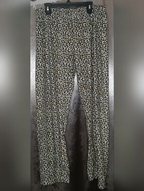 Leopard Print Wide-Leg Lounge/ Sleep Pants Coastal Club Size Medium